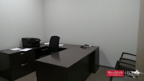 South Lubbock Office : 9826 Slide Rd, Lubbock, TX 79424